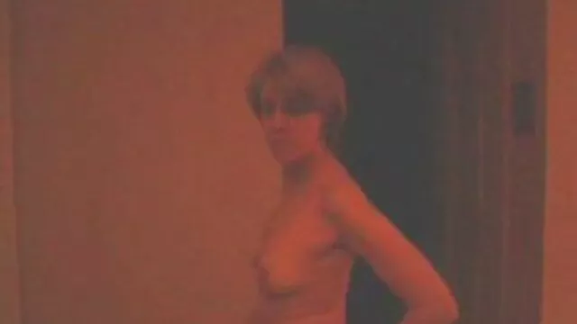 ยั่วยวน MILF xxx วีดีโอ โป๊ เจาะลึกเข้าไปในรูตูดของเธอ มิชชันนารี สไตล์