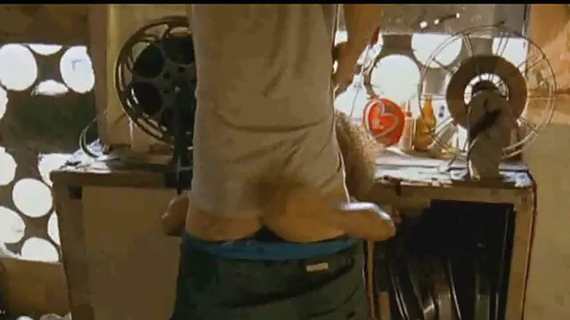 อ้วน ผิวซีด สีน้ำตาล วีดีโอ หนัง เอ็กซ์ ดูด ไก่ บน โฮมเมด video